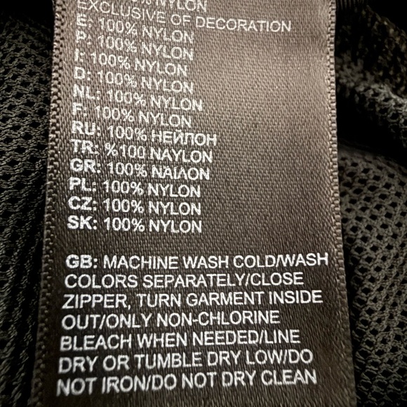 The North Face Black Nylon Swim Trunks Shorts Men’s M Mesh Lined - Picture 5 of 9